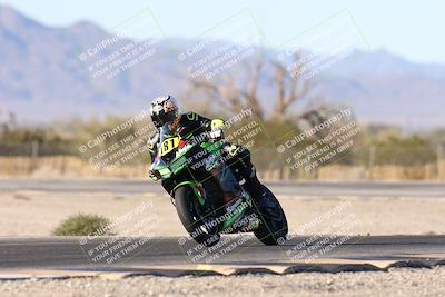 media/Dec-06-2025-CVMA (Sat) [[4a896cc04c]]/Race 9-500-400-350 Supersport/